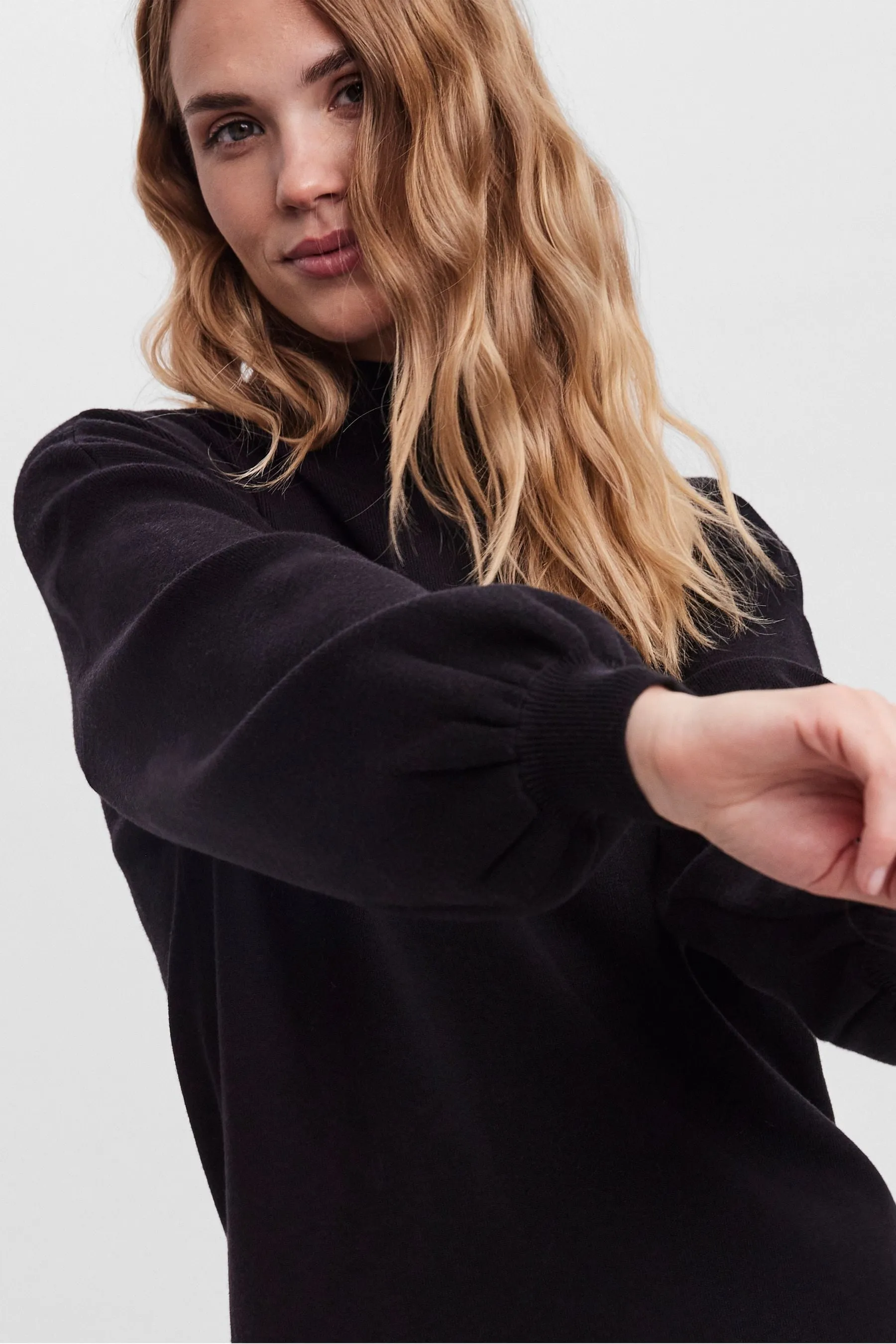 Abito maglia Vero Moda con maniche a sbuffo