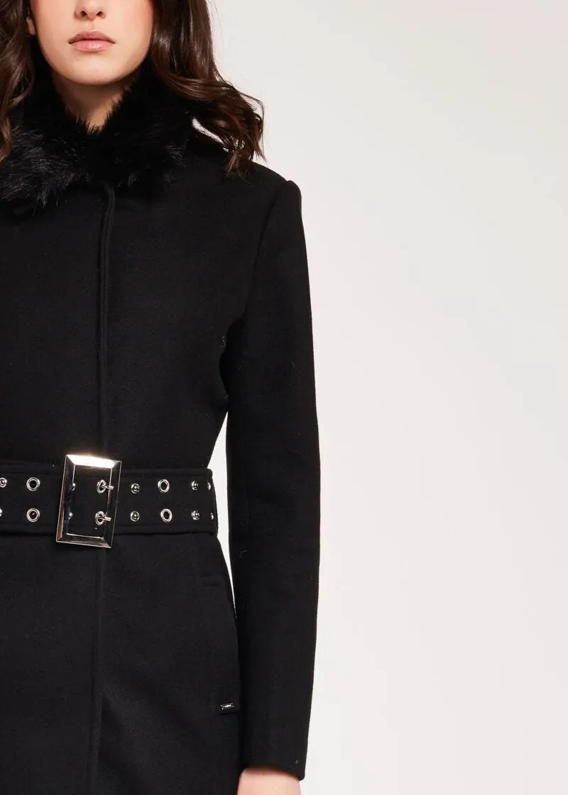Cappotto con cintura gioiello