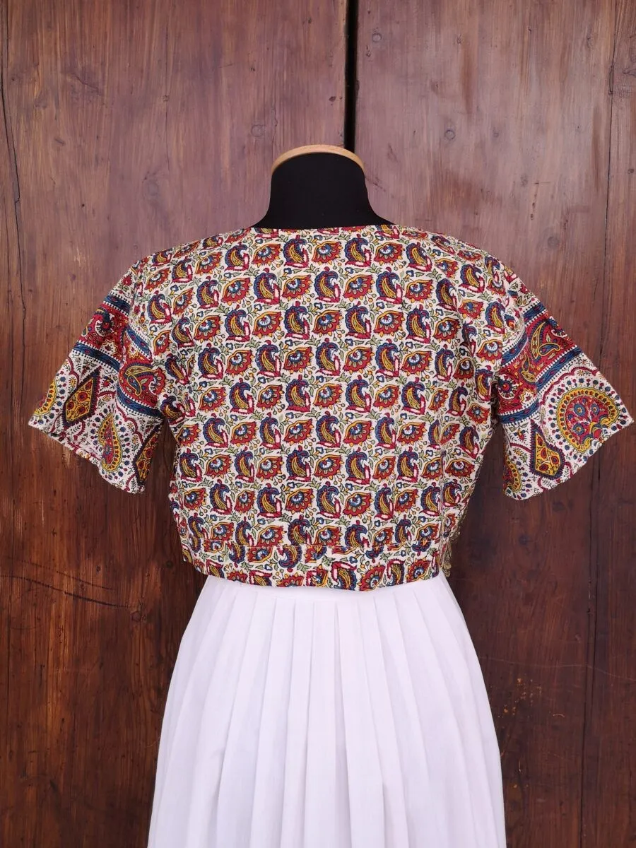 Crop top in cotone indiano stampa floreale