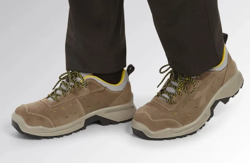 DIADORA UTILITY Calzatura country low s1p src