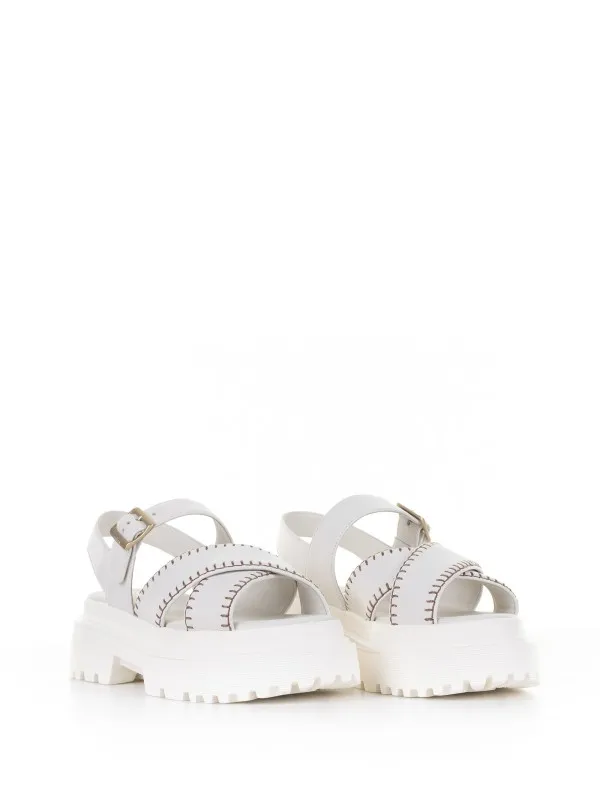 H644 ivory leather sandal