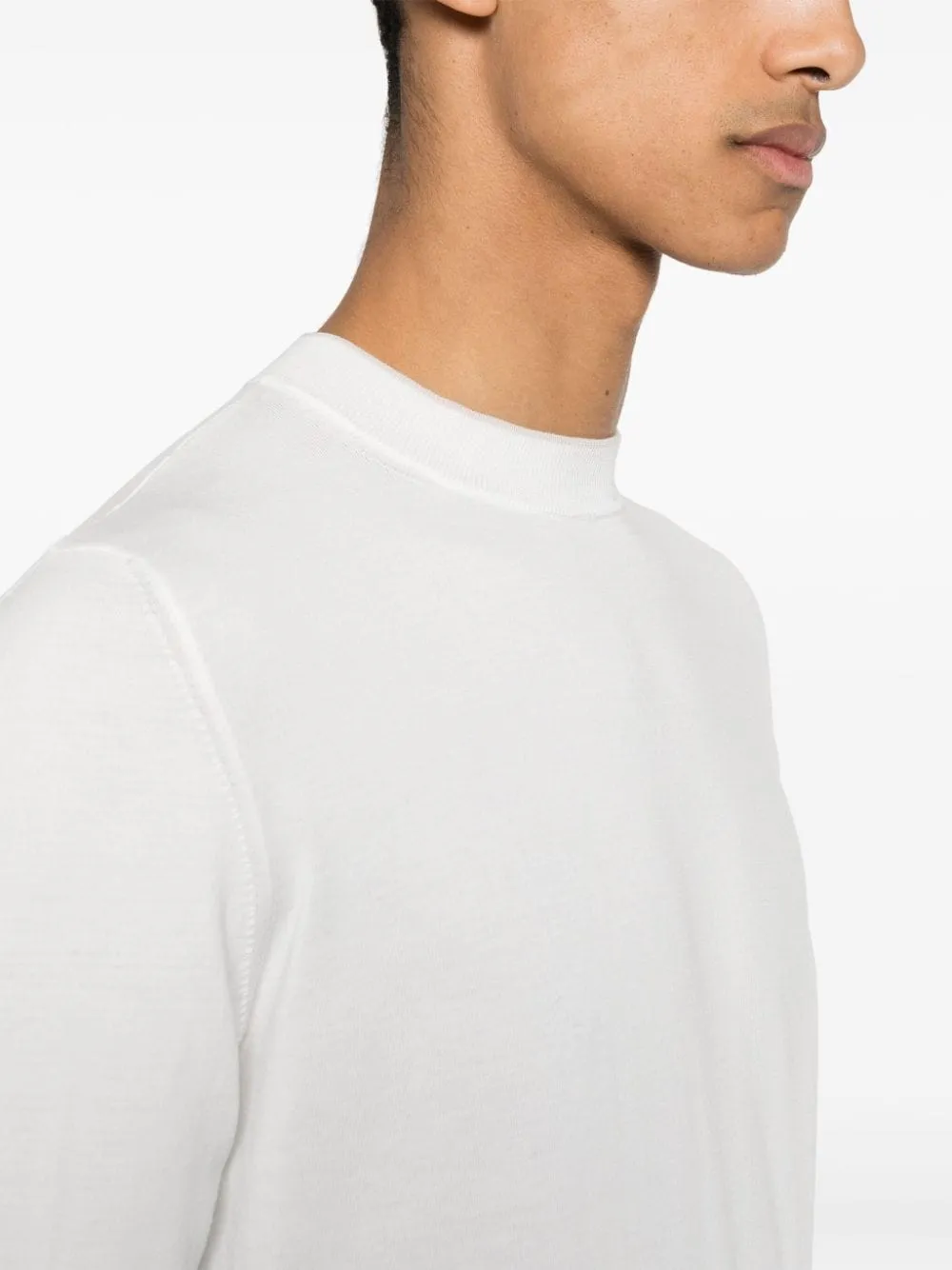 Maglione con dettaglio a contrasto in bianco - uomo