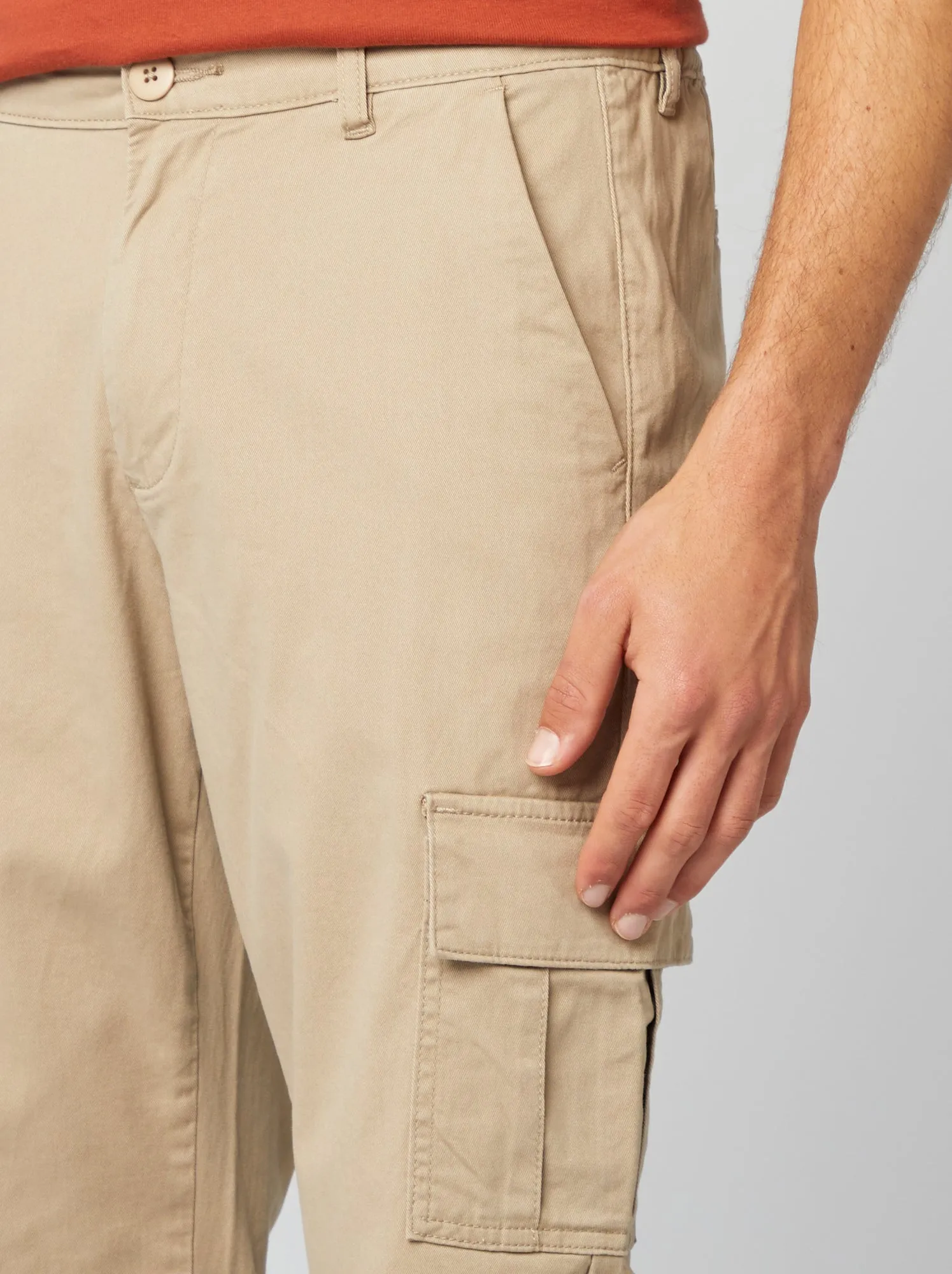 Pantaloni con tasche - BEIGE