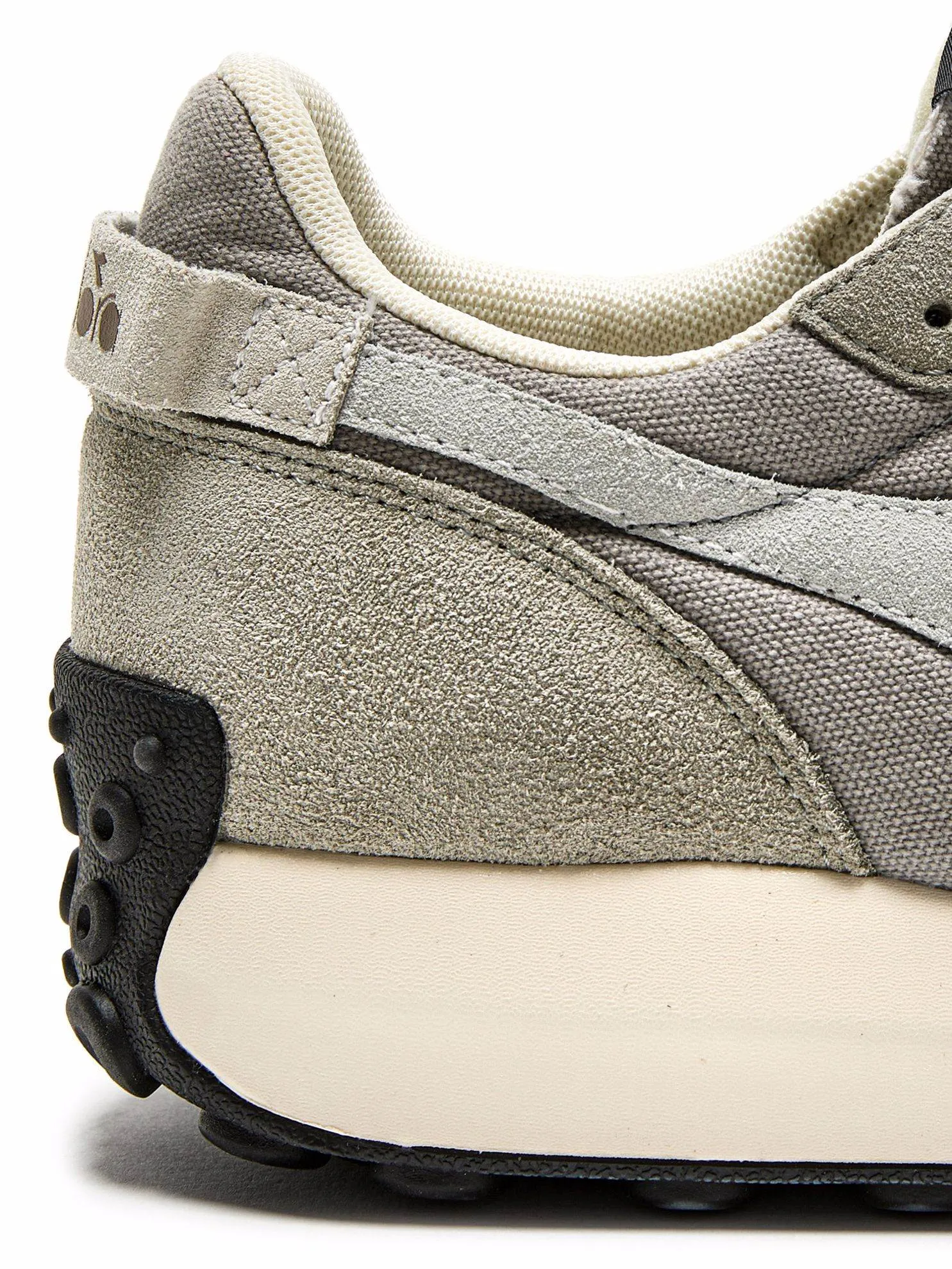 SCARPA UNISEX DIADORA RACE SUEDE SCRYSTAL GREY/EBONY - 501.179801 C1486