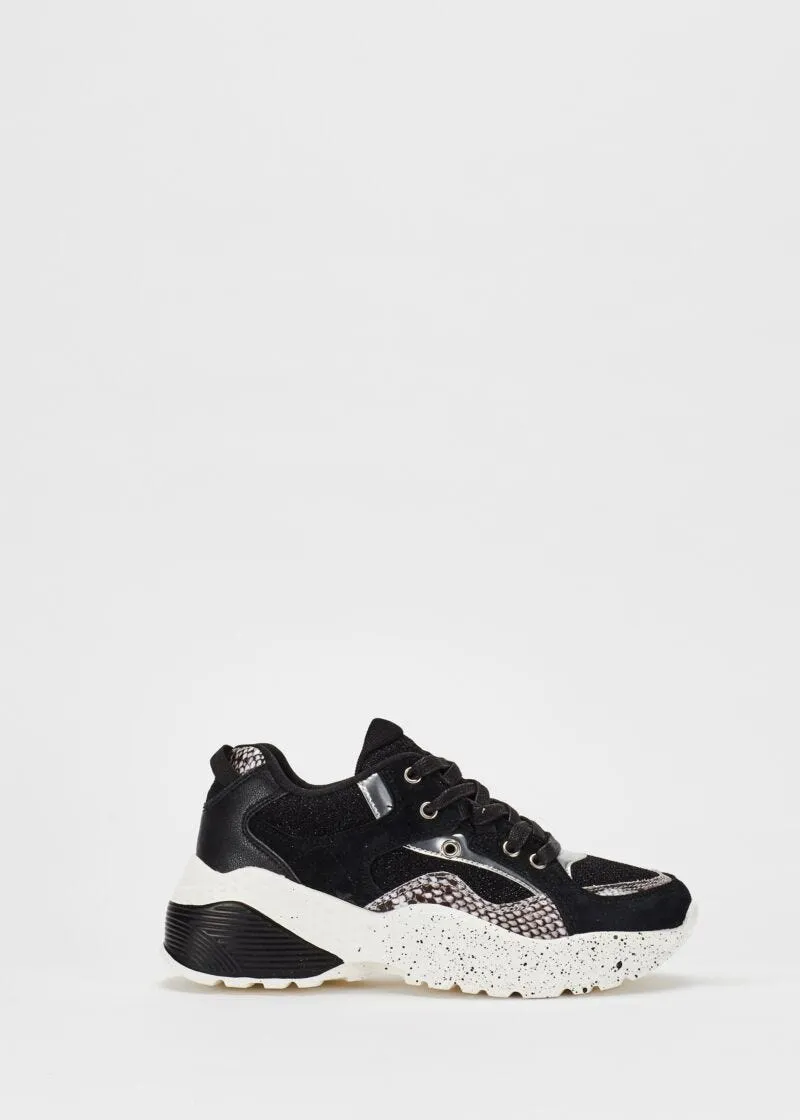 Sneaker con dettagli effetto pitone