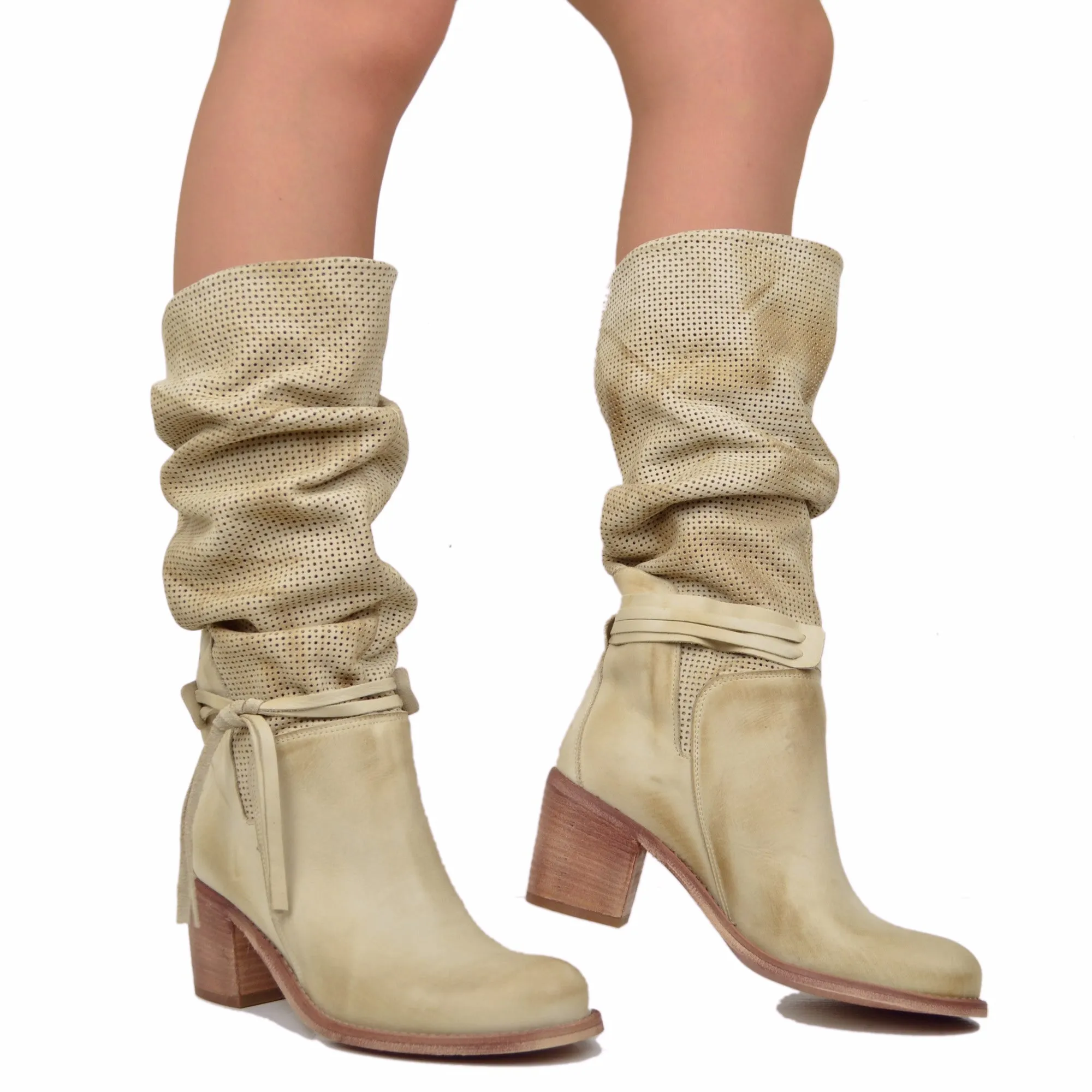 Stivali Estivi Donna Traforati in Pelle Sfumata Beige