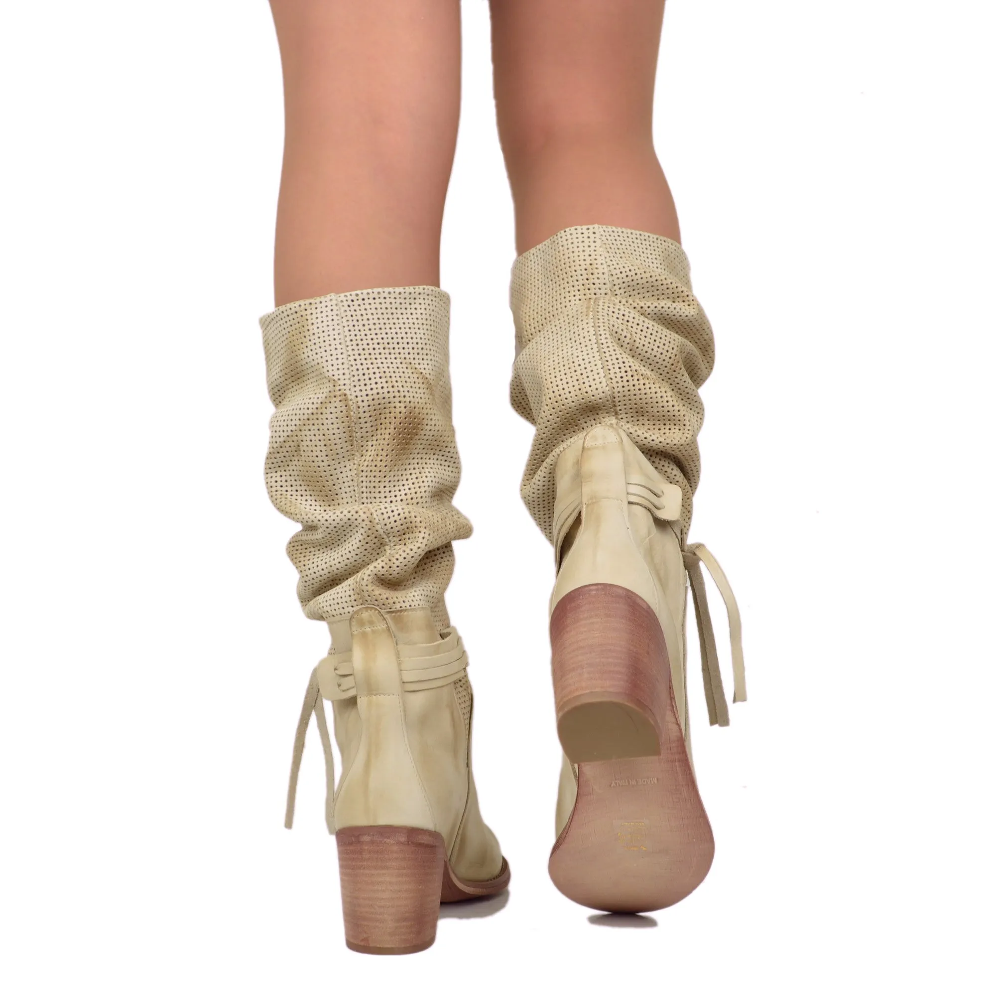 Stivali Estivi Donna Traforati in Pelle Sfumata Beige